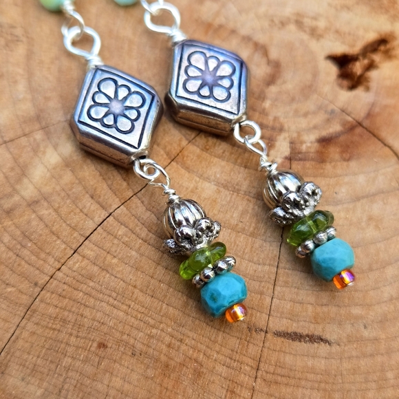 Opal, Turquoise Silver Flower Boho Dangle Earrings Linear Fun Summer - Picture 3 of 6